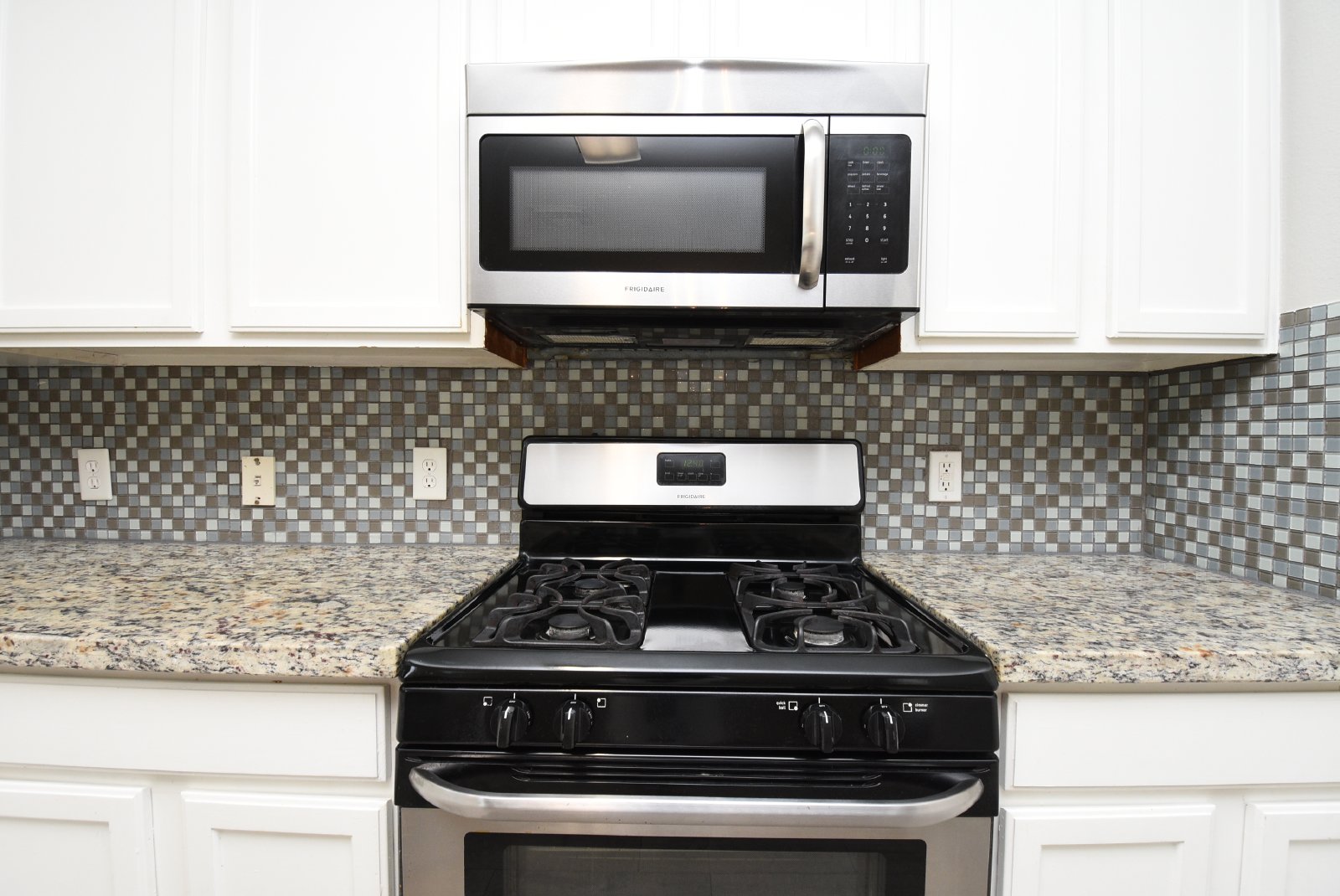 3 Bed, 2.5 Baths home ready for lease in Spring, TX property image