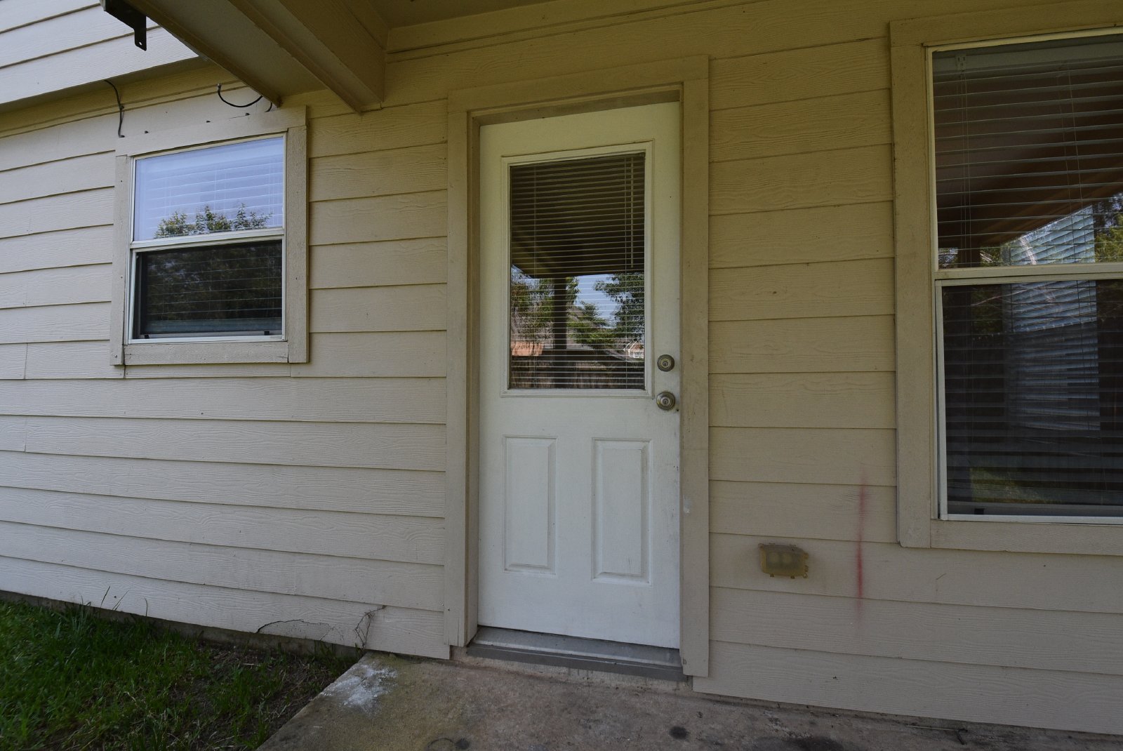 3 Bed, 2.5 Baths home ready for lease in Spring, TX property image