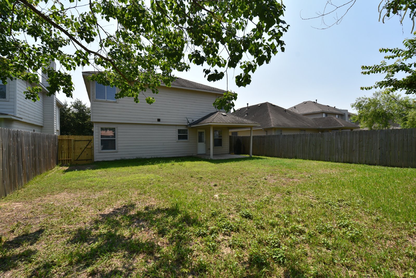 3 Bed, 2.5 Baths home ready for lease in Spring, TX property image