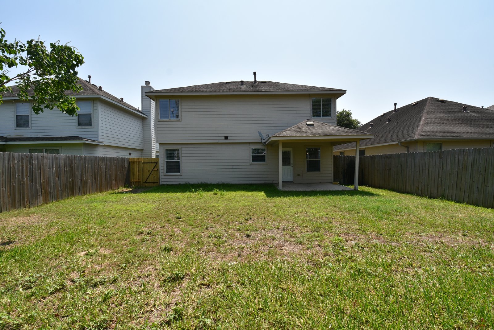 3 Bed, 2.5 Baths home ready for lease in Spring, TX property image