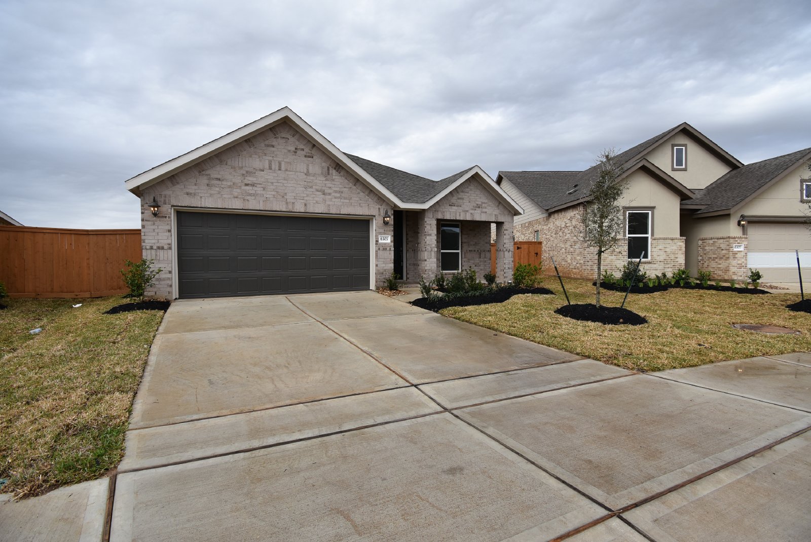 Elegant 4-Bed Home in Sunterra Ã????Ã???Ã??Ã?ÃÂ¢?? Resort-Style Living Awaits! property image