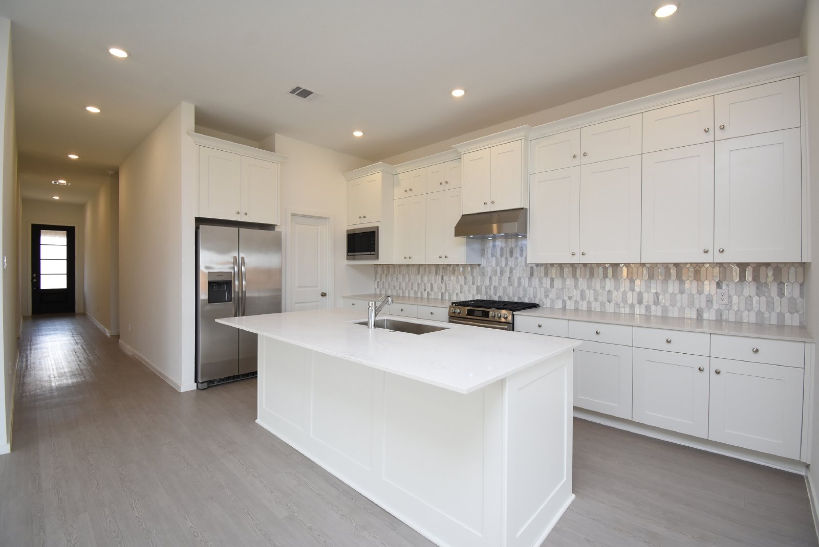 Elegant 4-Bed Home in Sunterra Ã????Ã???Ã??Ã?ÃÂ¢?? Resort-Style Living Awaits! property image