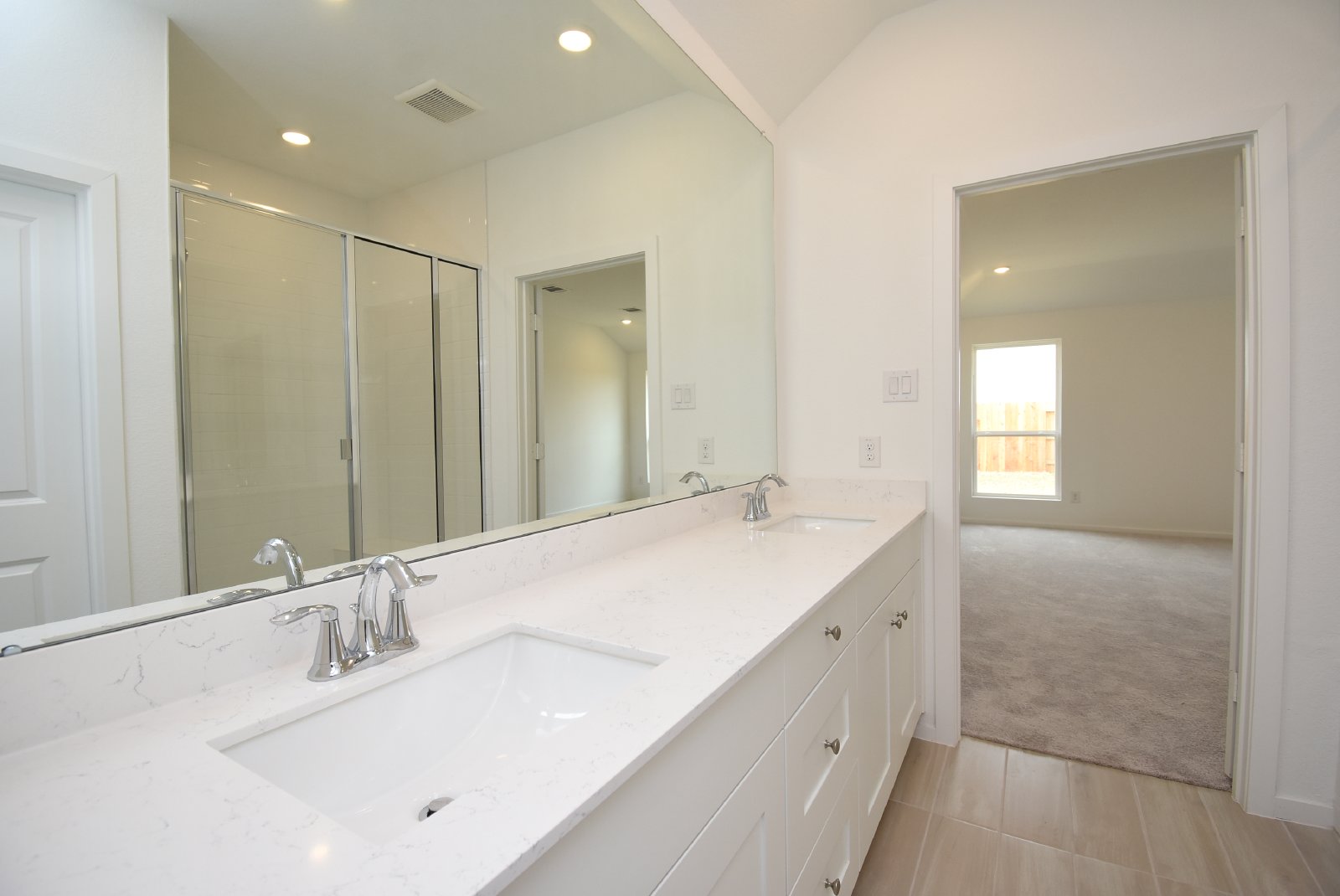 Elegant 4-Bed Home in Sunterra Ã????Ã???Ã??Ã?ÃÂ¢?? Resort-Style Living Awaits! property image