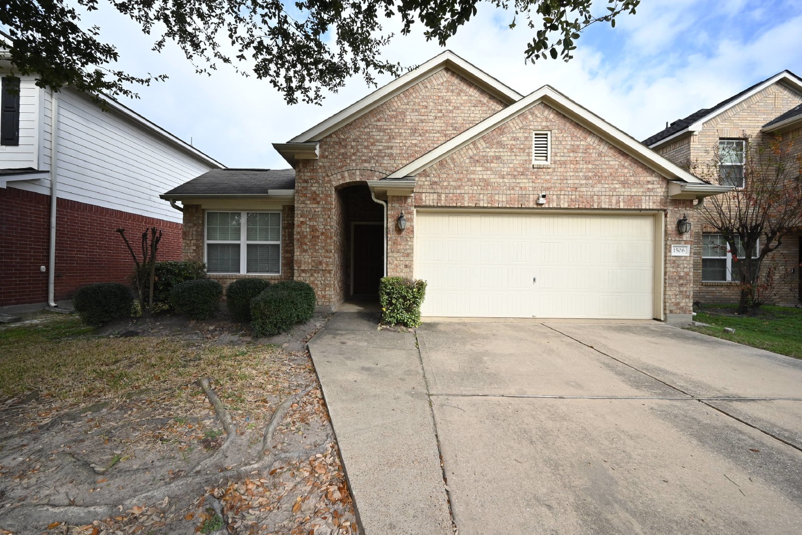 3Bed, 2Bath home in Cypress Creek area property image