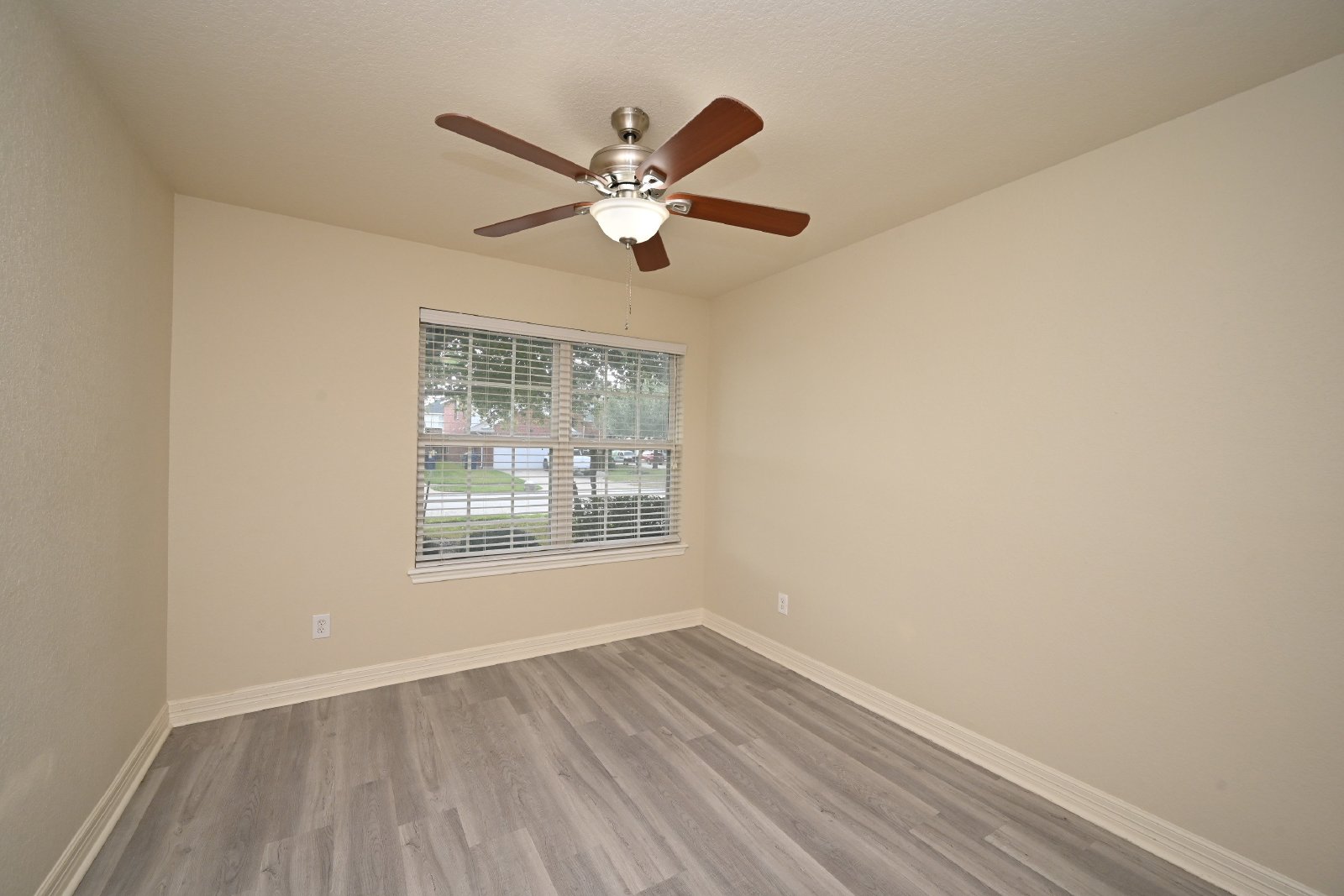 3Bed, 2Bath home in Cypress Creek area property image