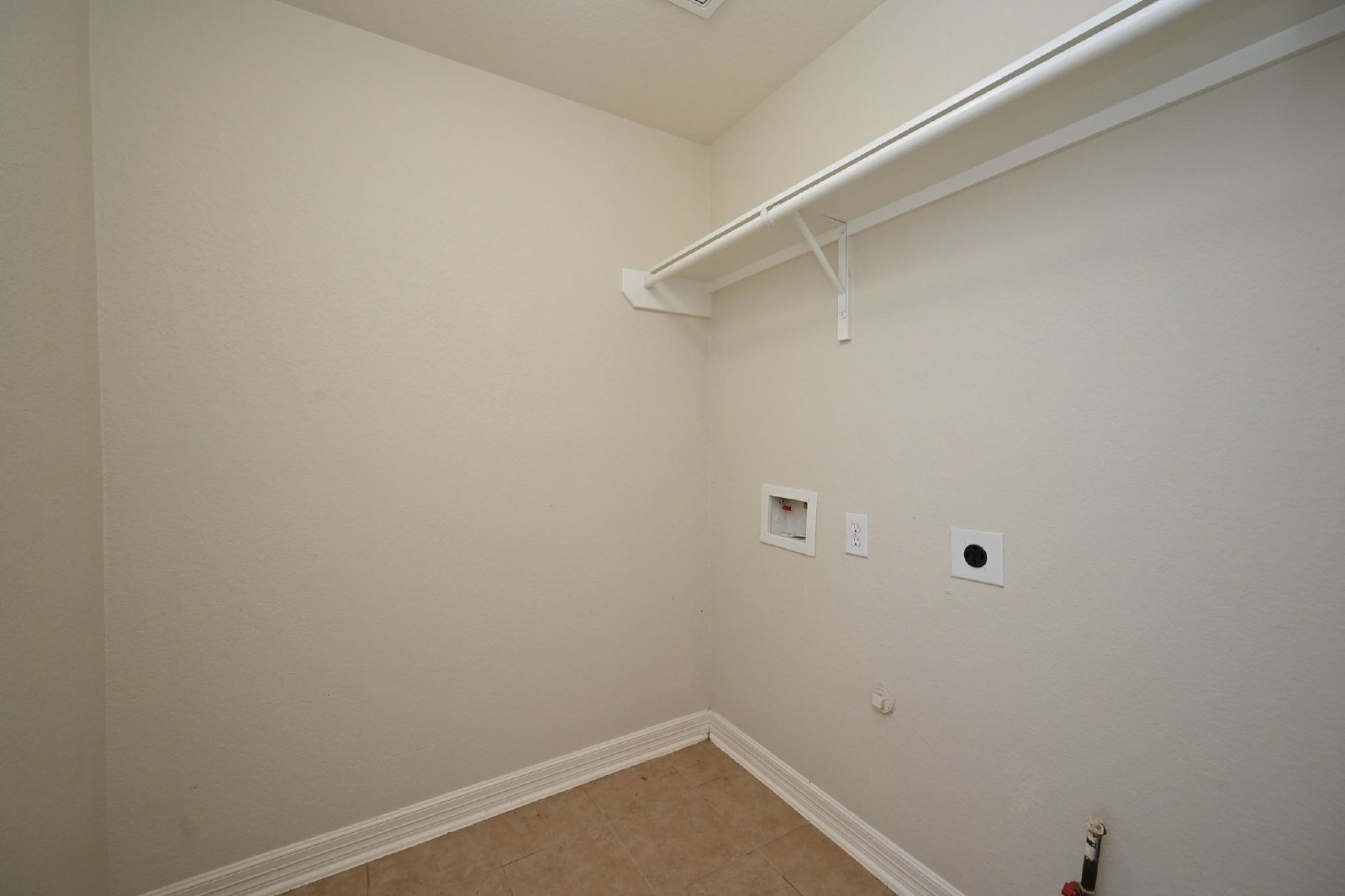 3Bed, 2Bath home in Cypress Creek area property image