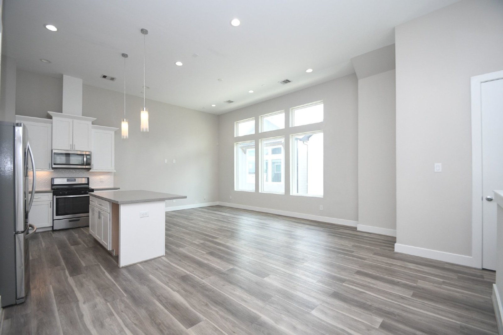 5904 Gardendale Drive #B property image