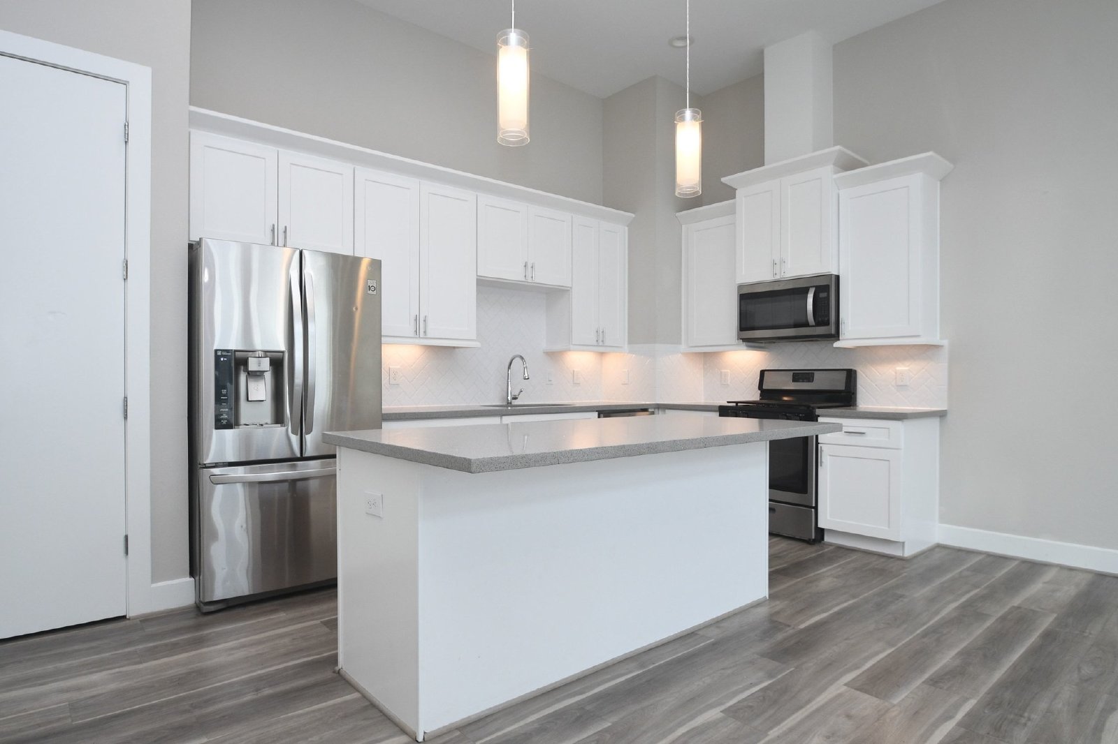 5904 Gardendale Drive #B property image