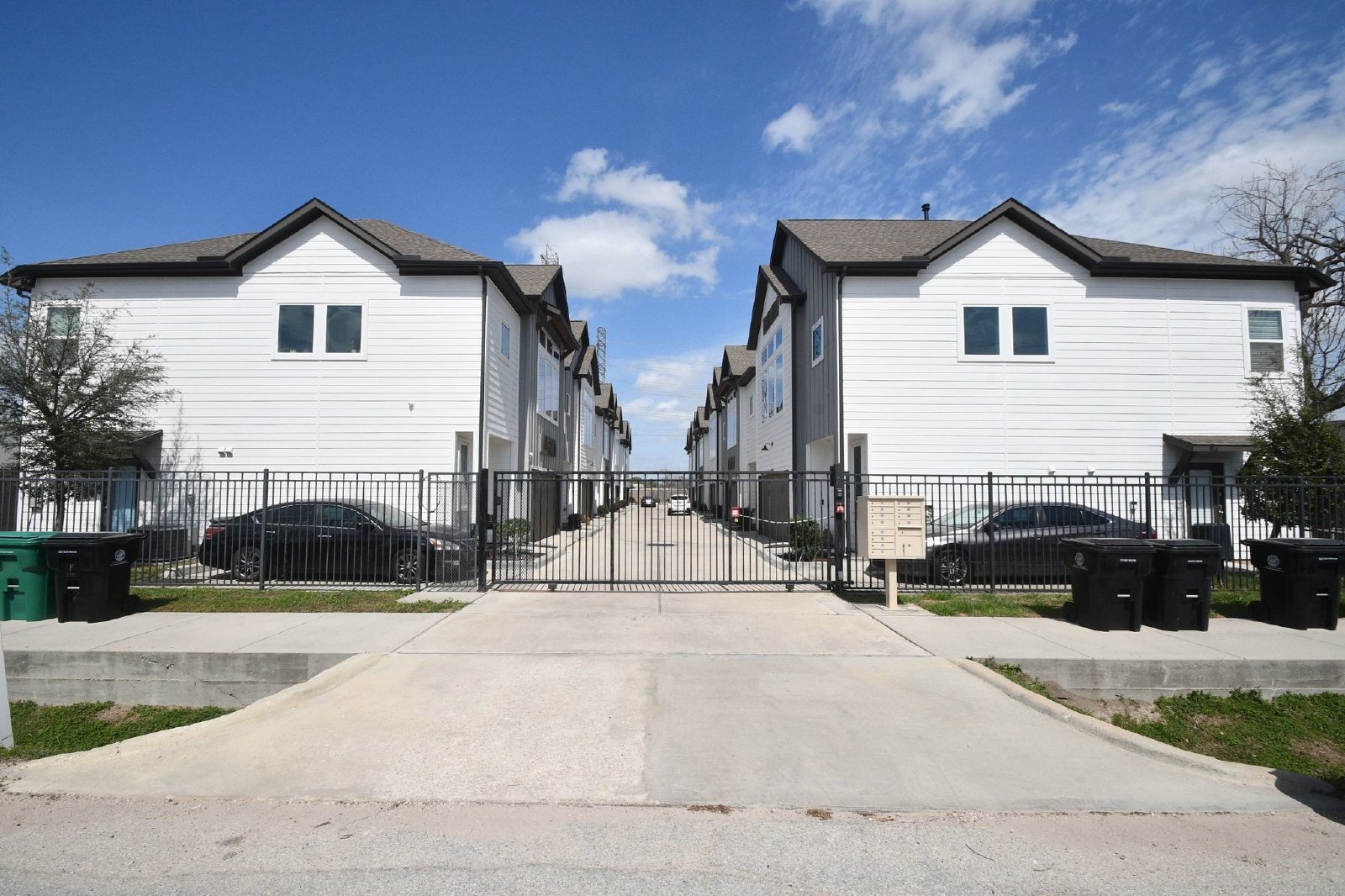 5904 Gardendale Drive #B property image