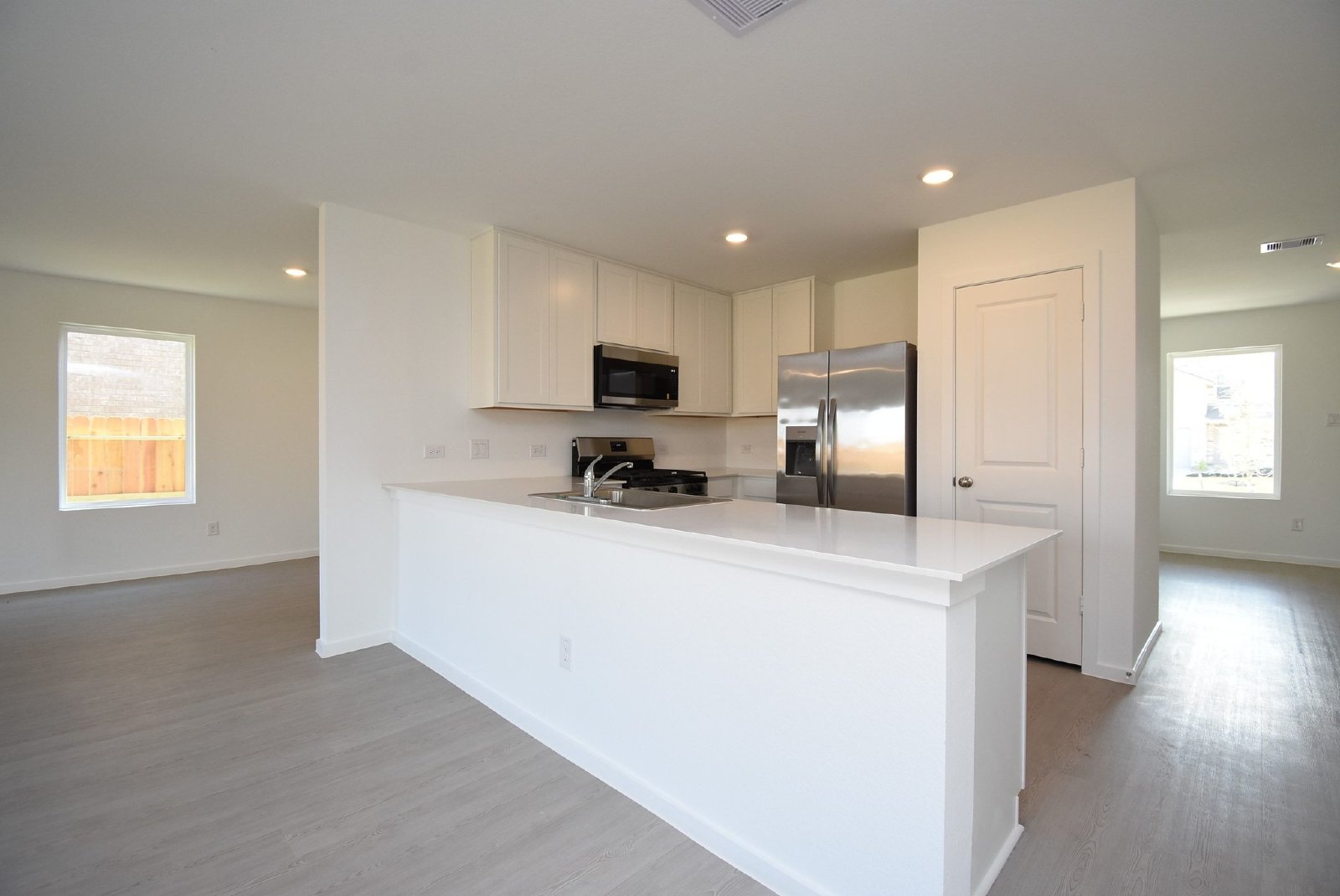 3083 Sunset Glory Day property image