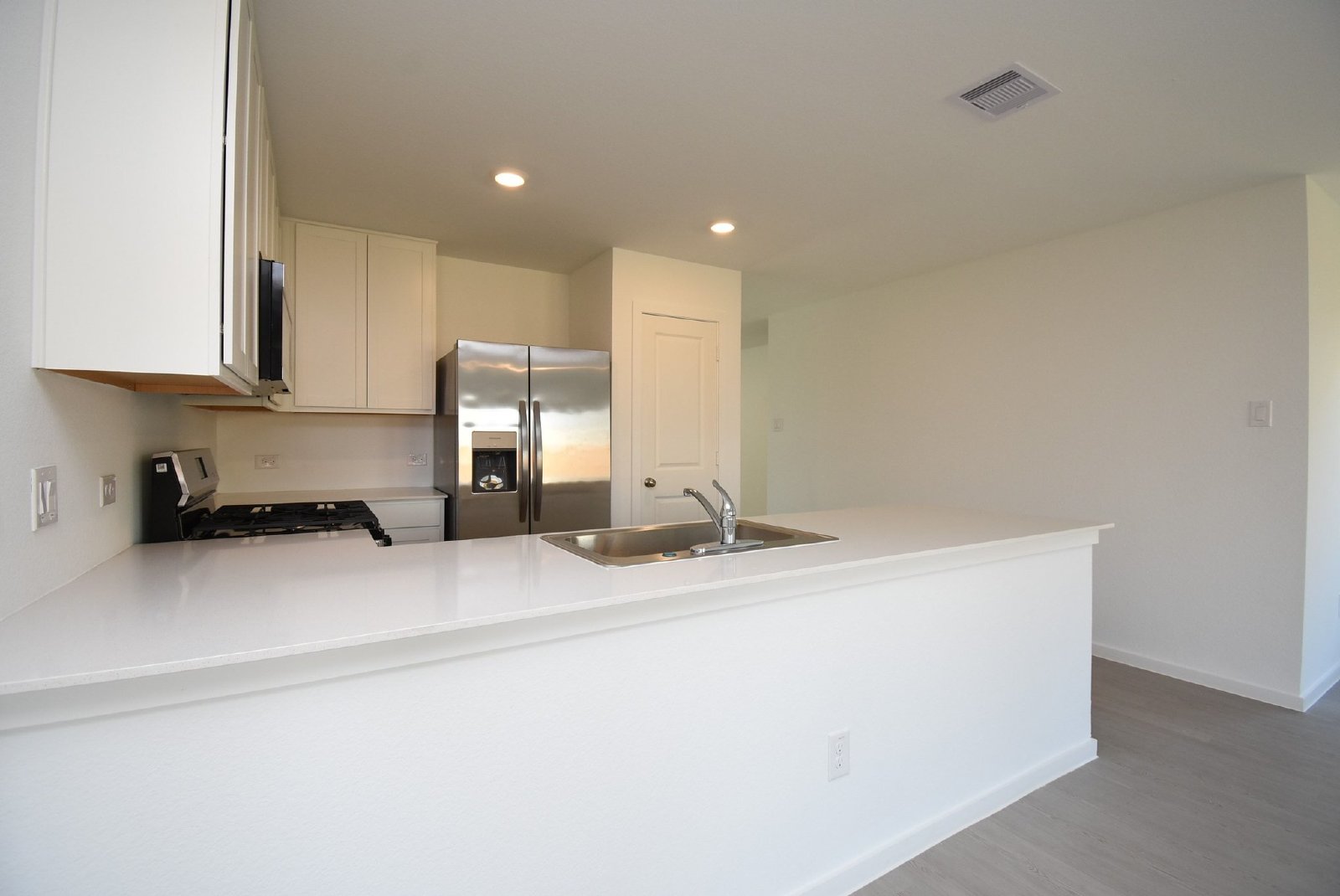 3083 Sunset Glory Day property image