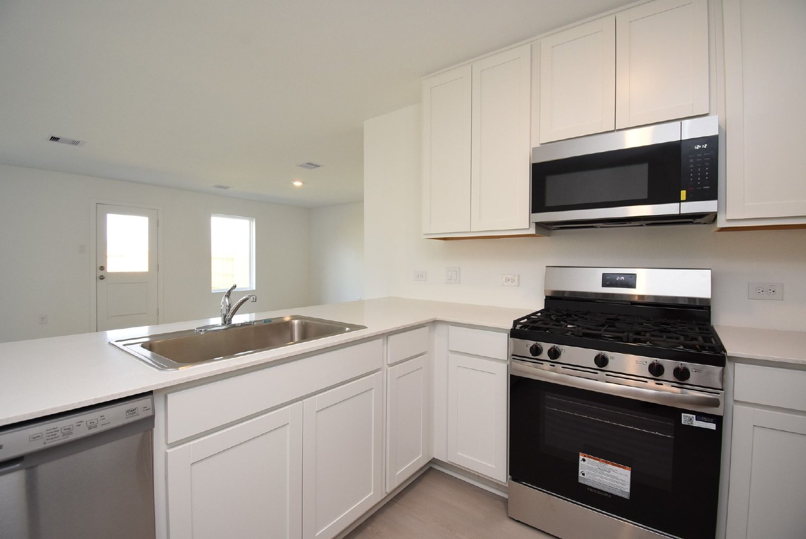 3083 Sunset Glory Day property image