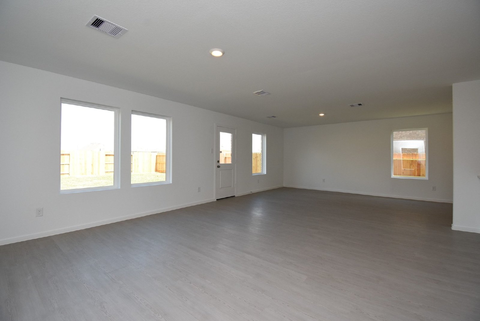 3083 Sunset Glory Day property image