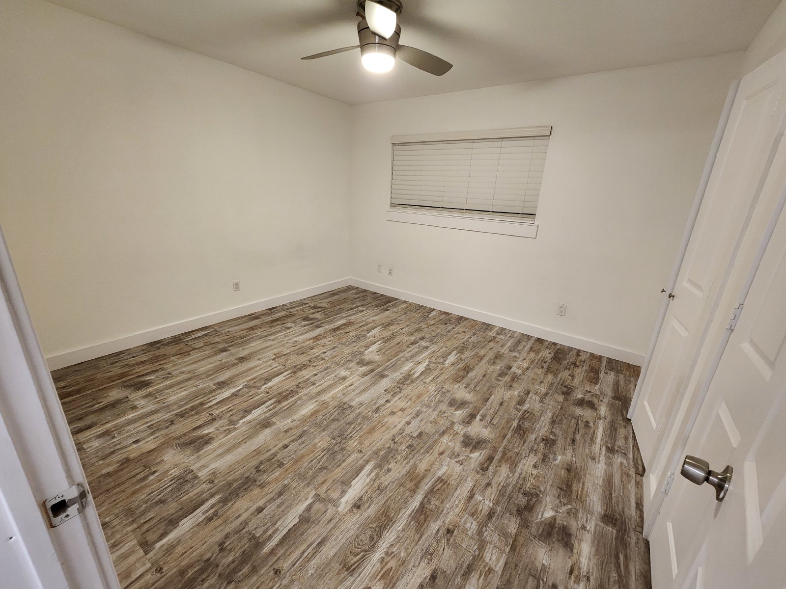 2677 Gessner Rd Apt 203 HOUSTON, TX 77080 property image