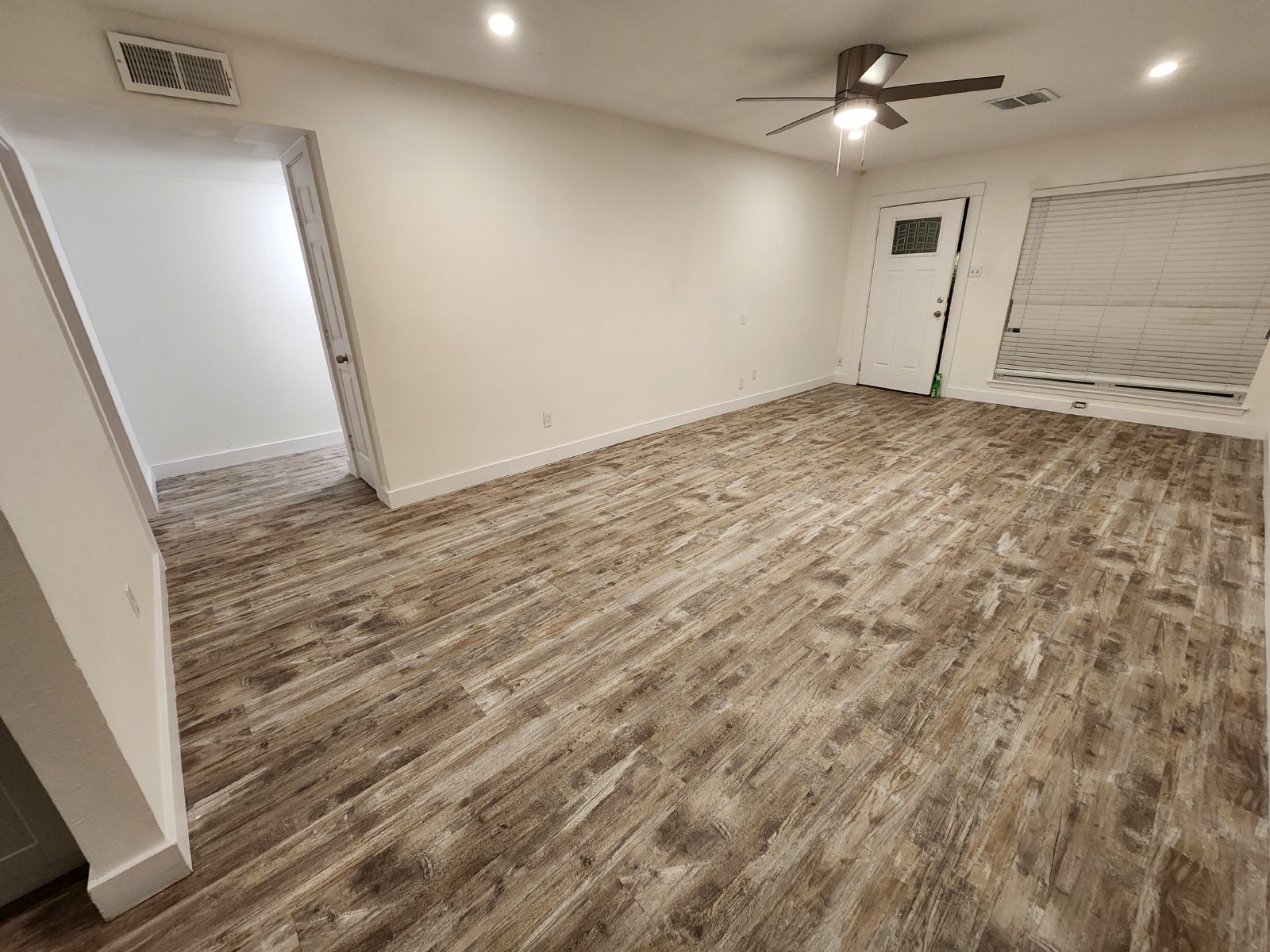 2677 Gessner Rd Apt 203 HOUSTON, TX 77080 property image