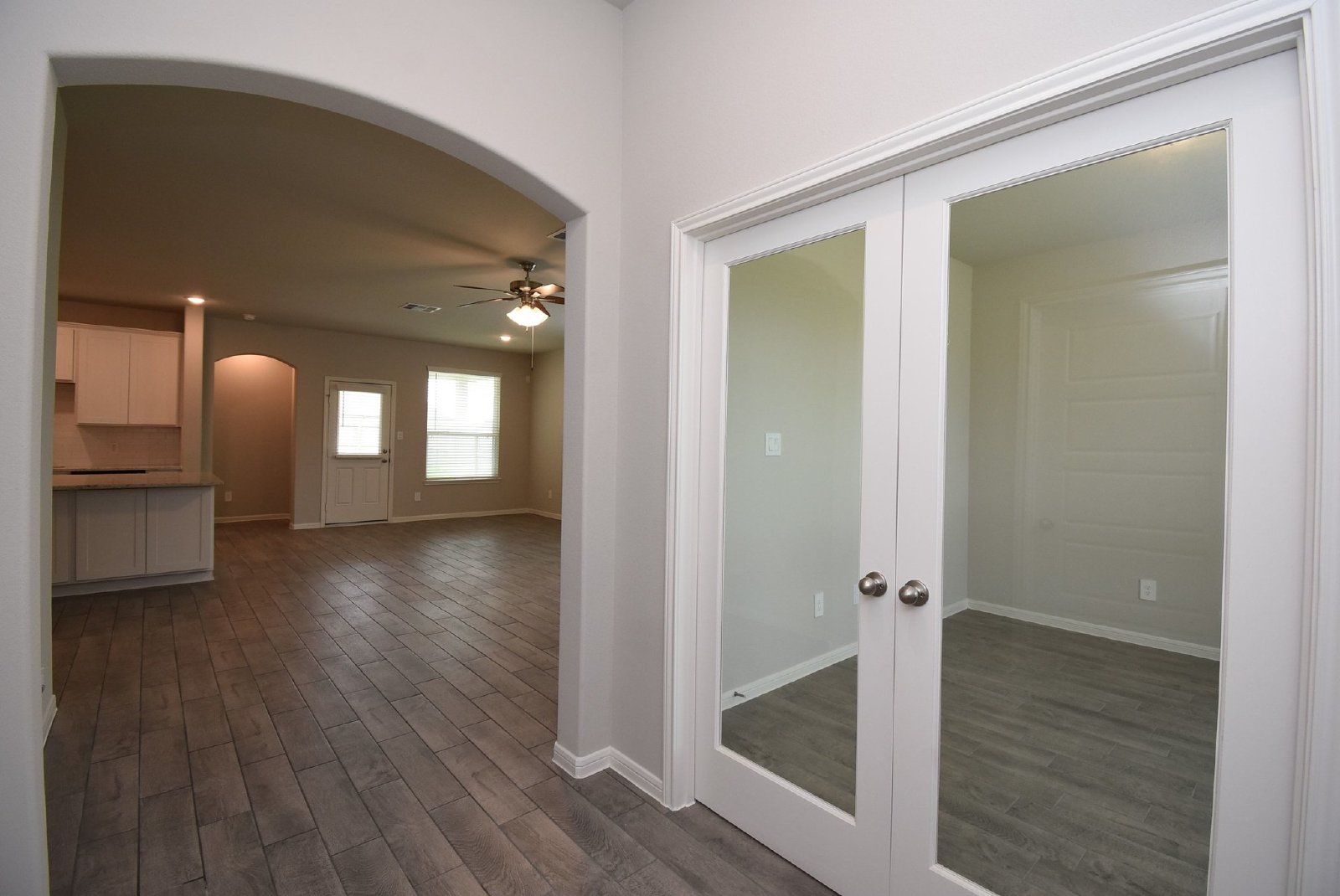 2128 Port Jackson Dr, La Marque, TX 77568 property image