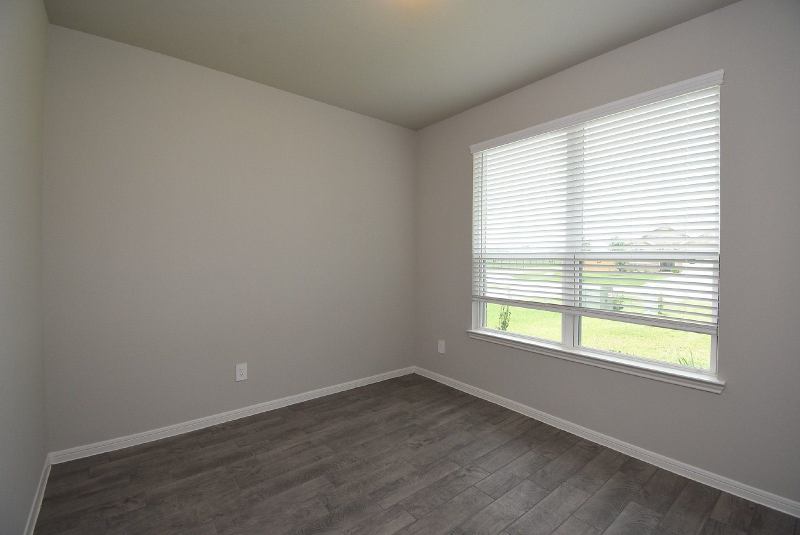 2128 Port Jackson Dr, La Marque, TX 77568 property image