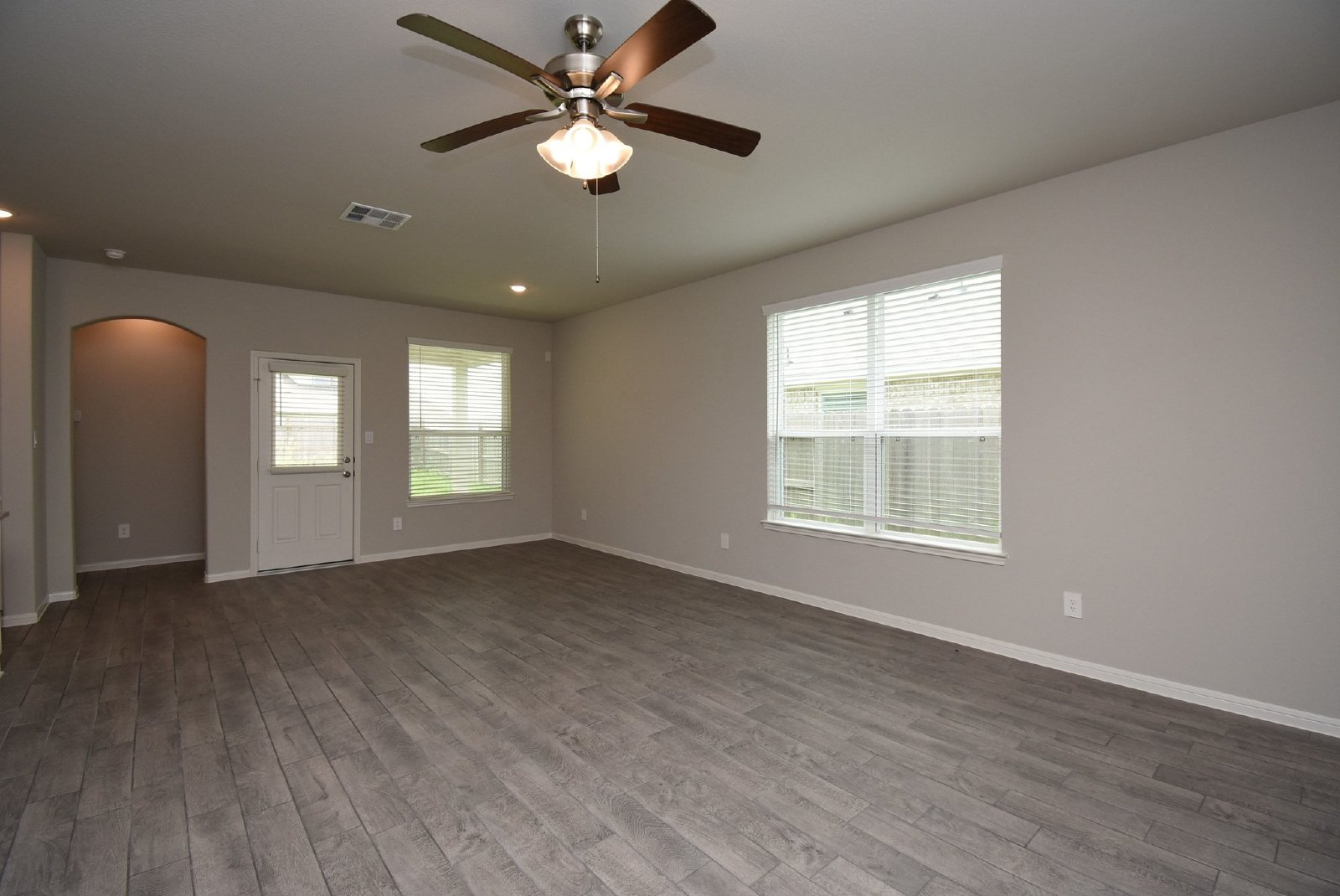2128 Port Jackson Dr, La Marque, TX 77568 property image