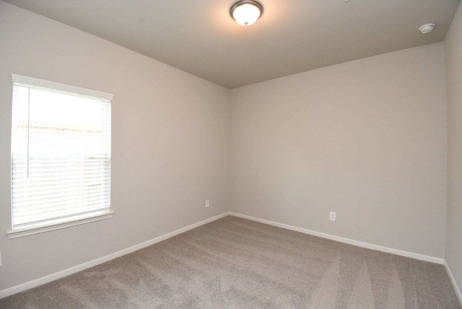 2128 Port Jackson Dr, La Marque, TX 77568 property image