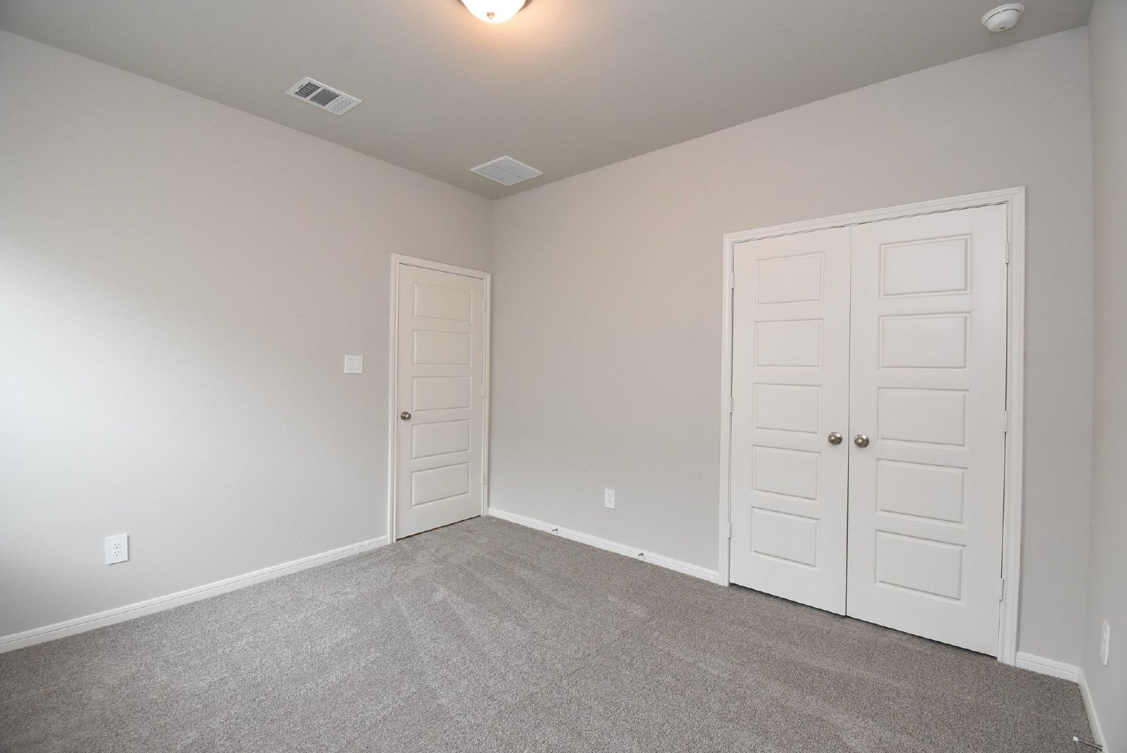 2128 Port Jackson Dr, La Marque, TX 77568 property image