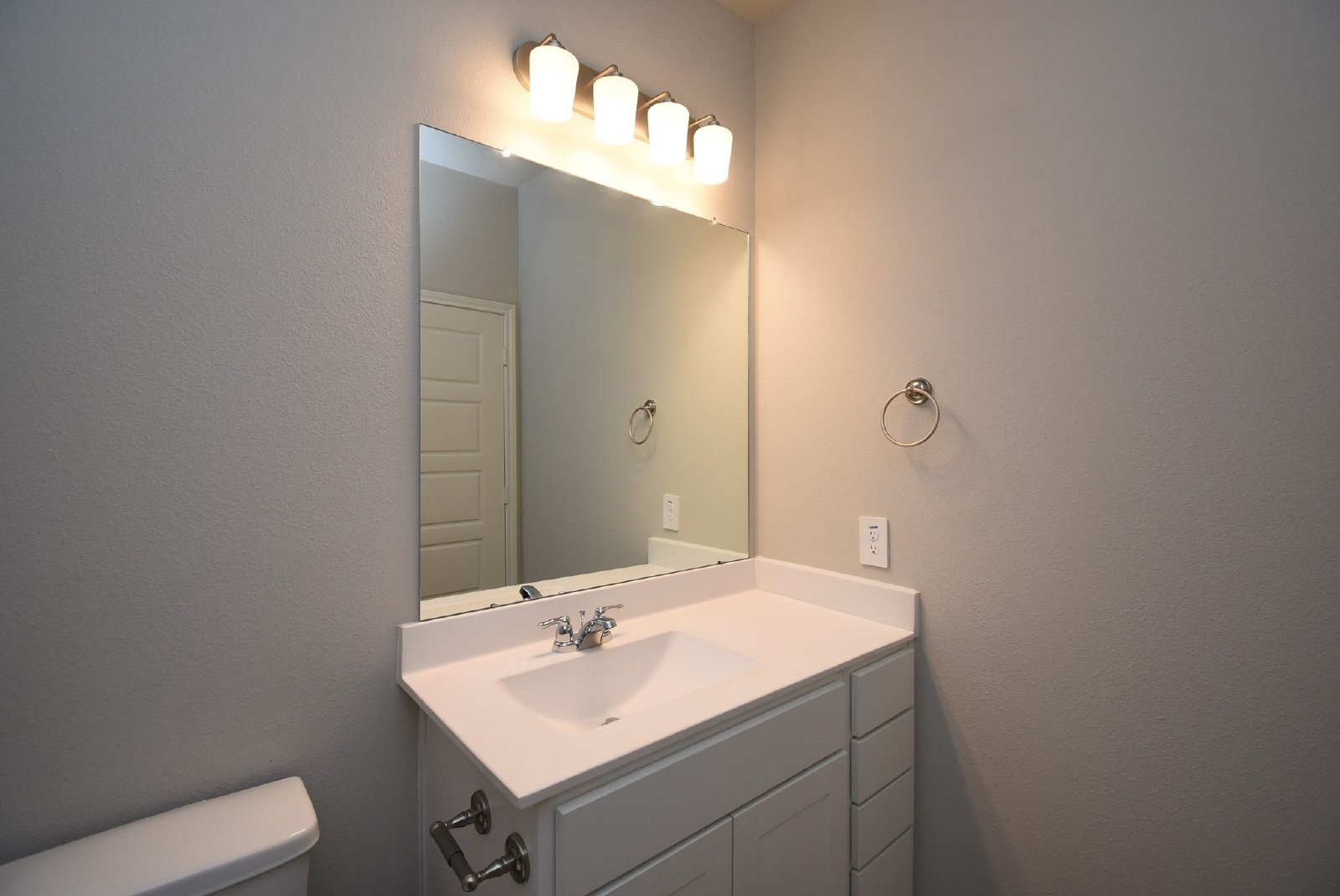 2128 Port Jackson Dr, La Marque, TX 77568 property image