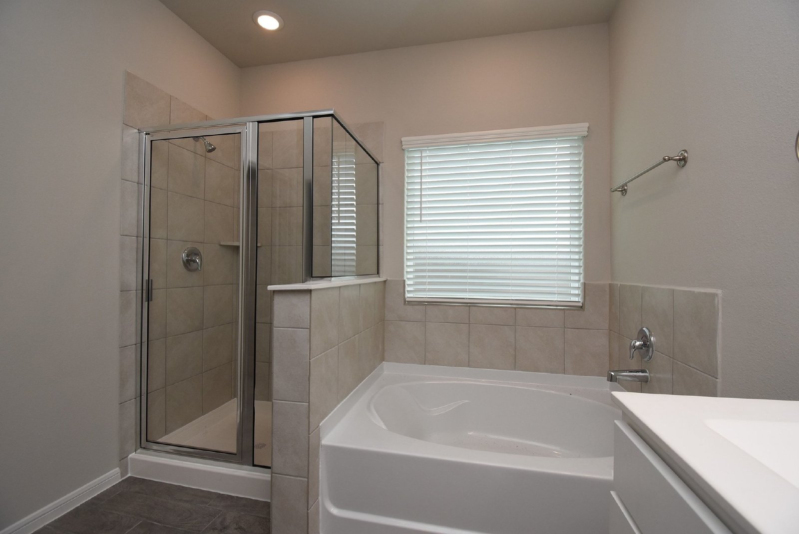 2128 Port Jackson Dr, La Marque, TX 77568 property image